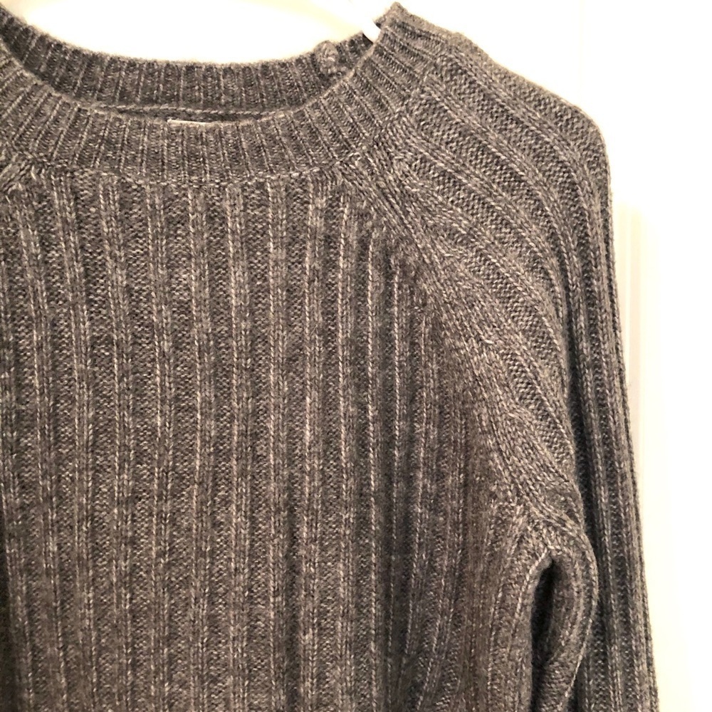 2/$15 A New Day -Gray Ribbed Knit Sweater Crewneck Long Sleeve Pullover Size XS - Picture 3 of 6